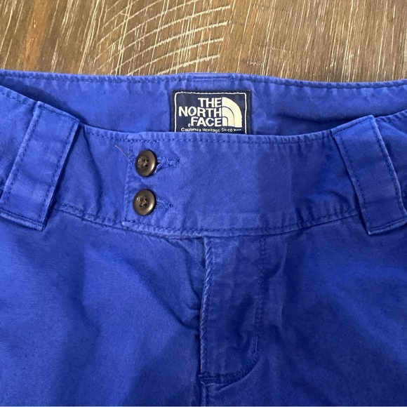 The North Face Women’s Size 8 Bermuda Walking Shorts - Picture 6 of 14